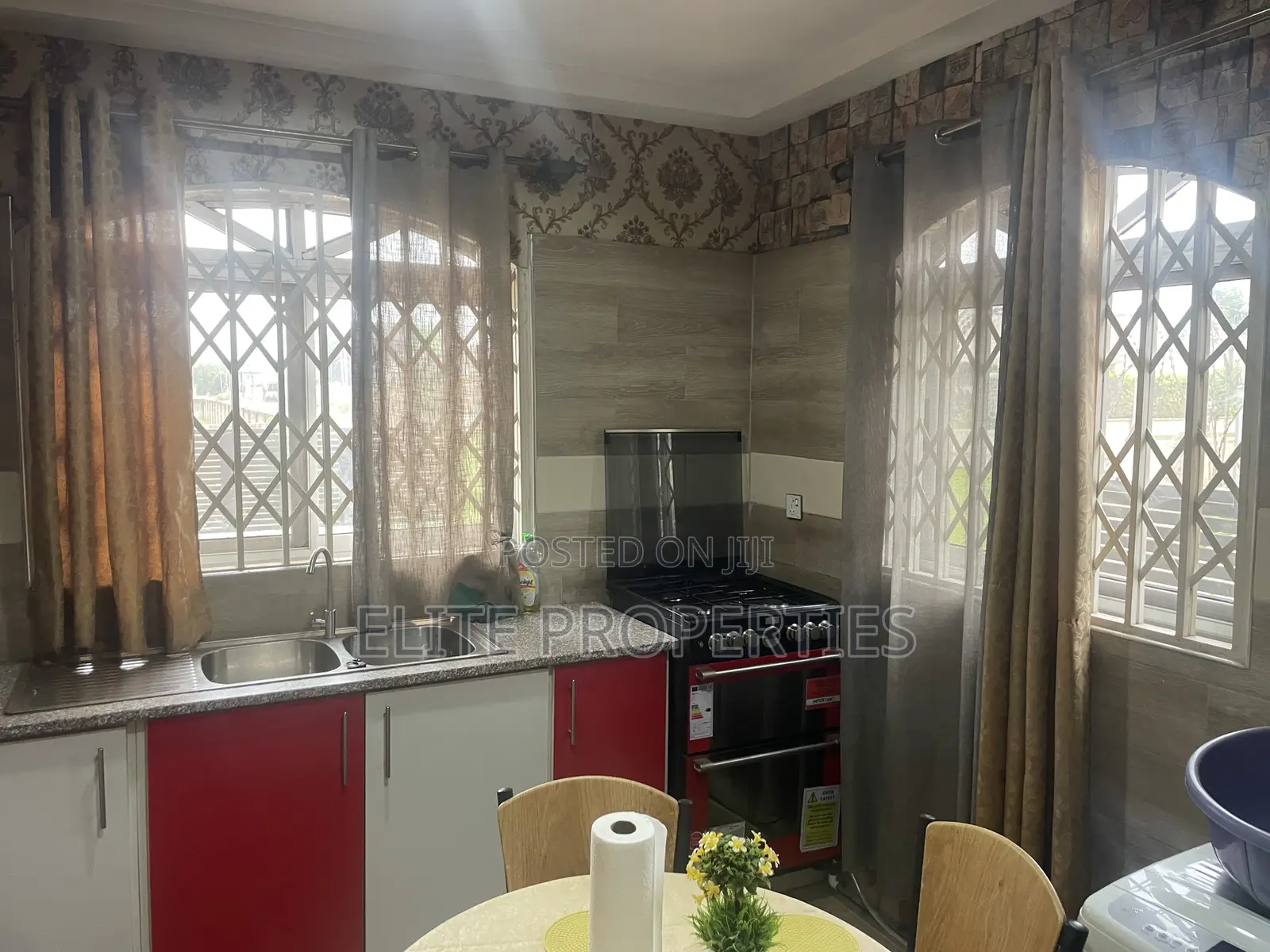 Furnished 2bdrm House in Hfc Estate, Tema Metropolitan for rent
