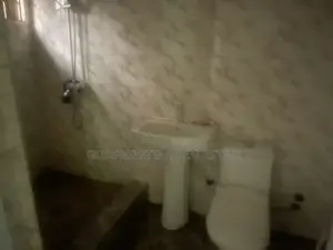 3bdrm House in East Legon, Adjiriganor for rent