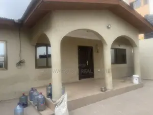 3bdrm House in East Legon, Adjiriganor for rent