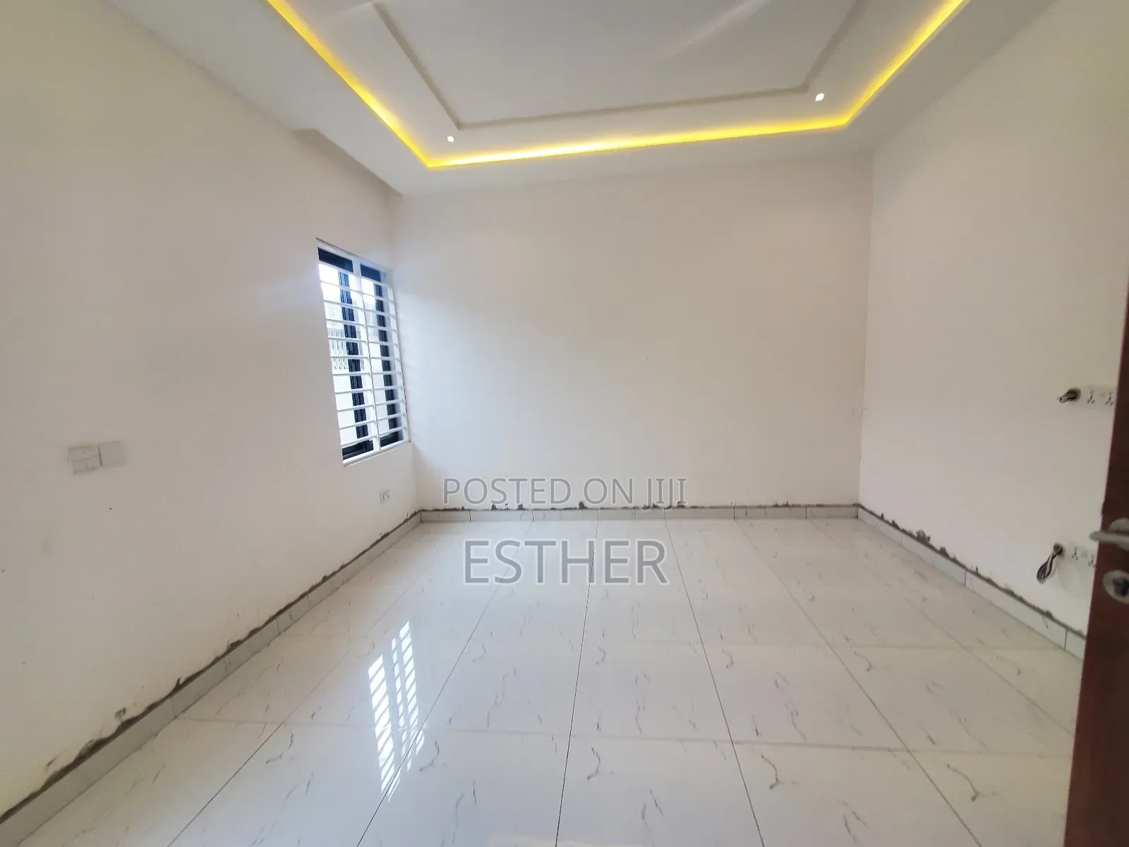 4bdrm House in Lakeside, Ashaley Botwe for sale