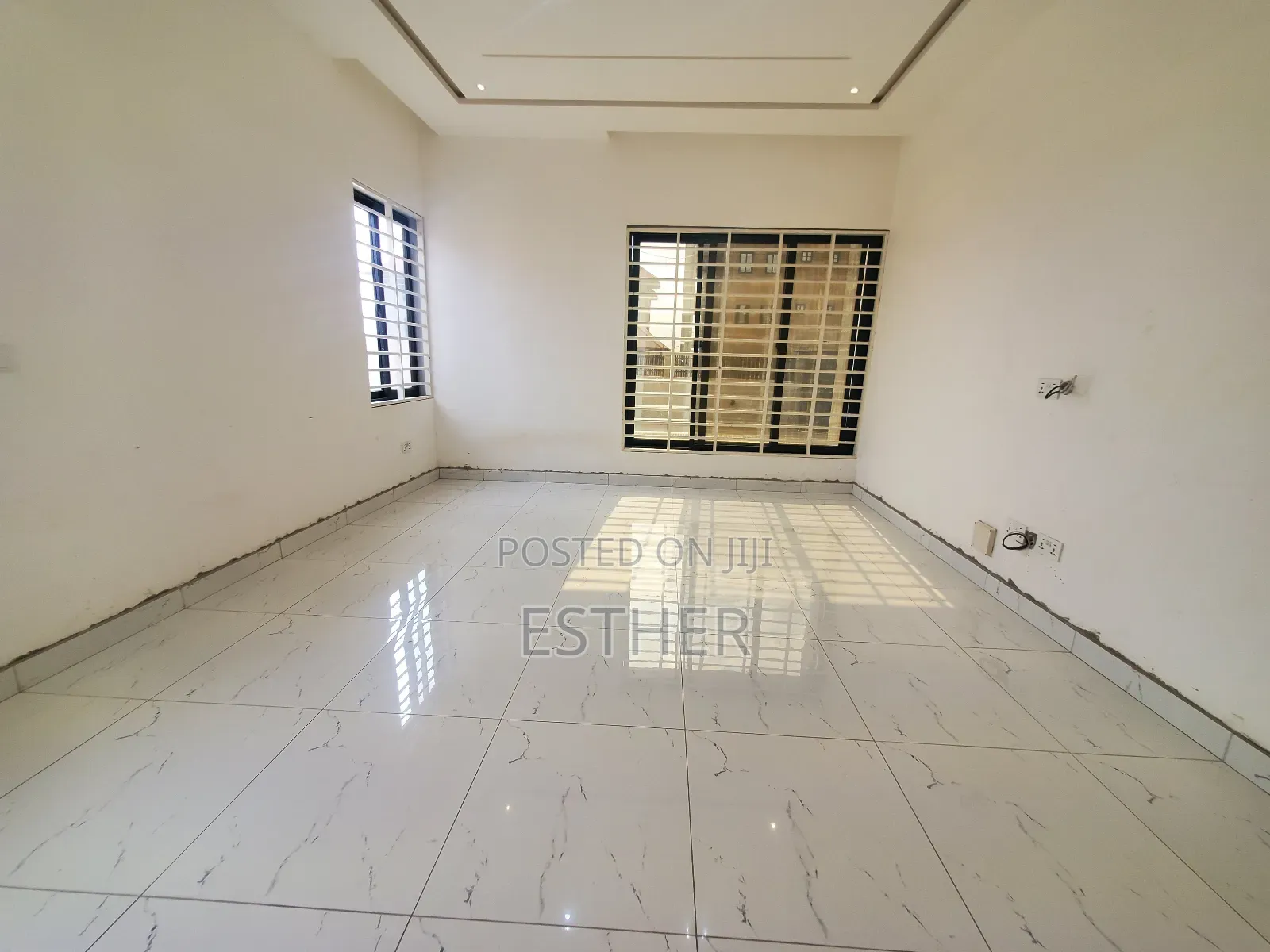 4bdrm House in Lakeside, Ashaley Botwe for sale
