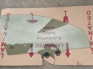 Honda HR-V 2017 Door Glass