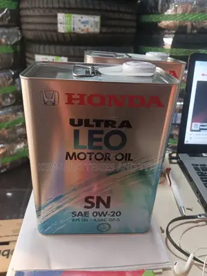 Honda Ultra Leo Engine Oil for Honda Cars ( SAE 0W20 )