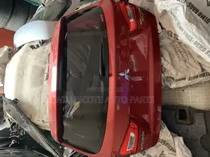 Mitsubishi Outlander 2014-2015 Back Boot Door