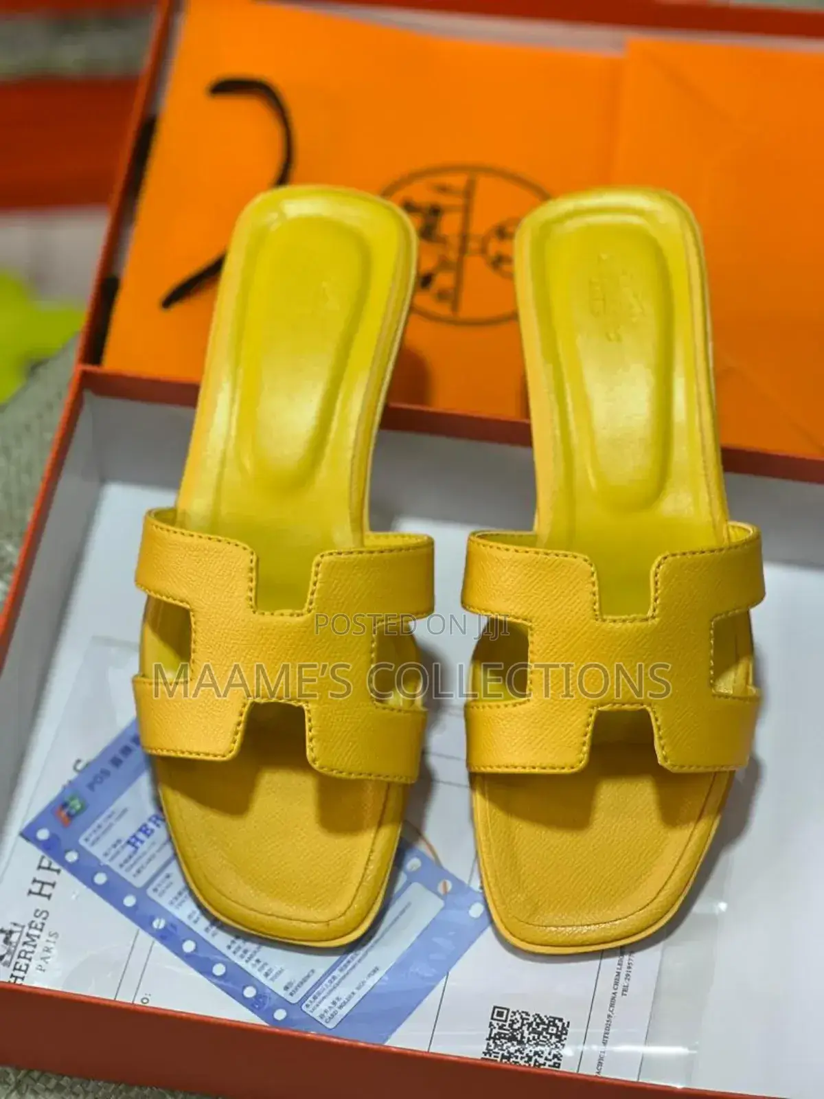 Hermes Ladies Slippers Available ( in Box)