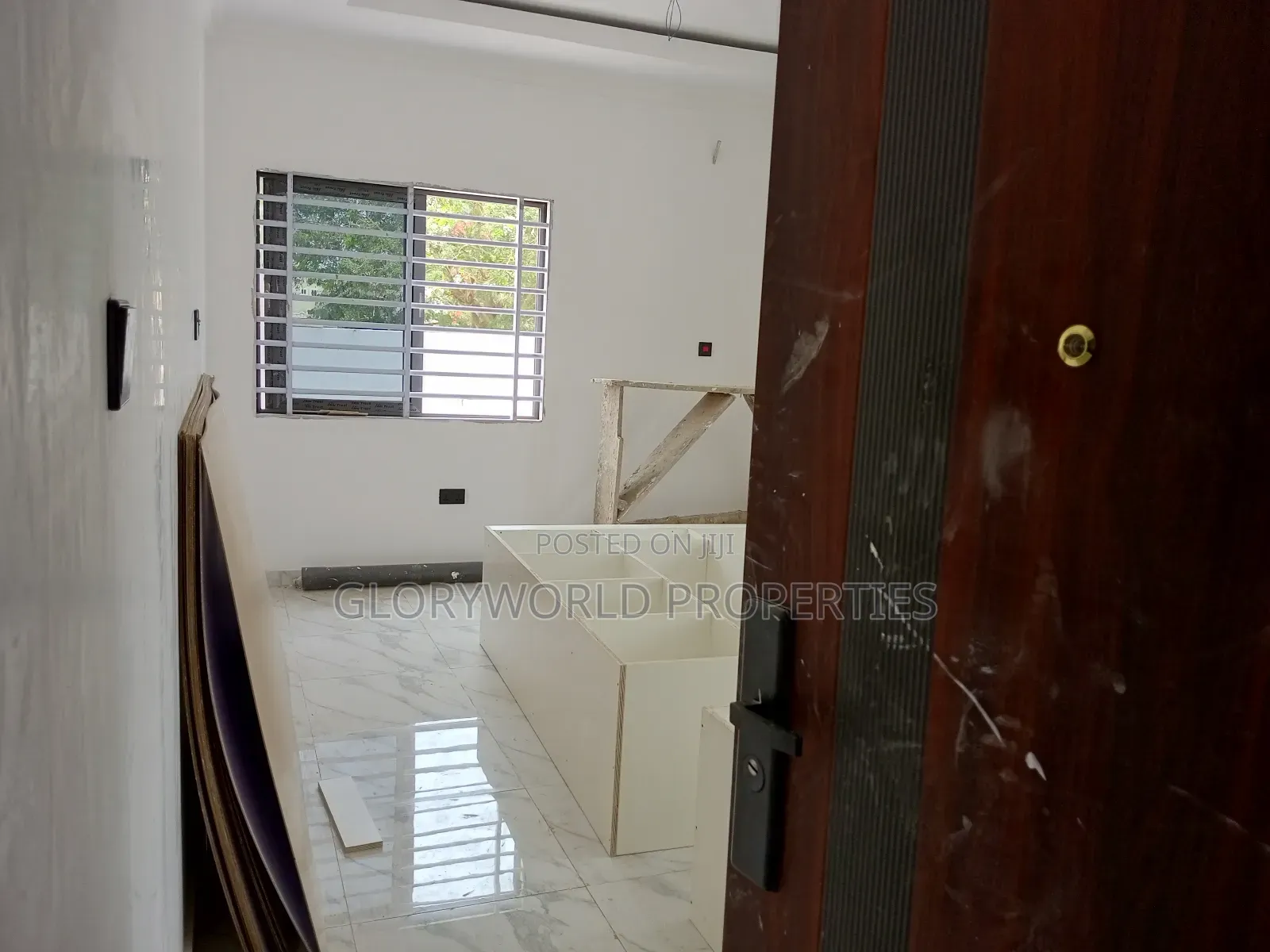 3bdrm House in Sakumono for sale