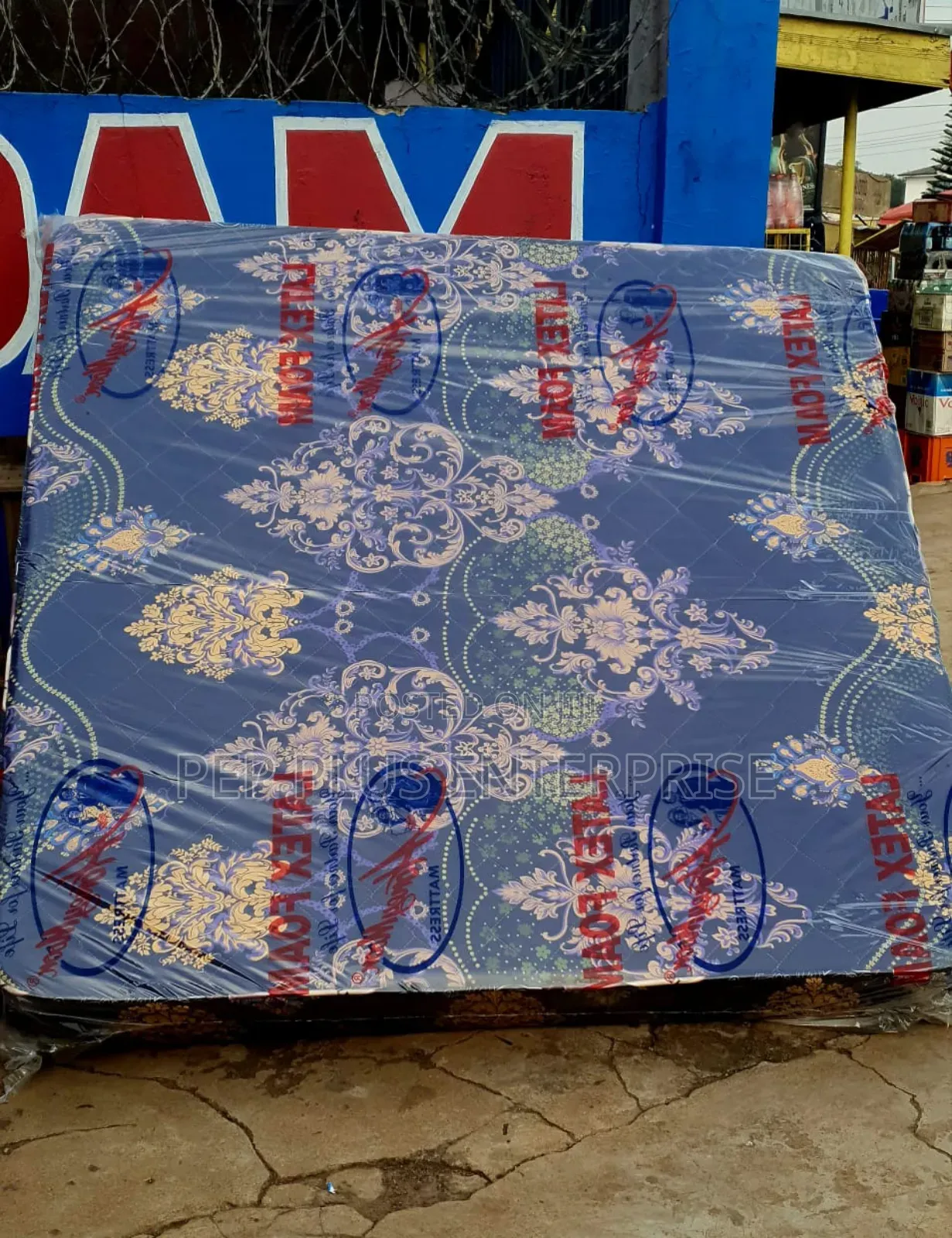 Latex Foam 10 Inches High Density Queen Size Mattress