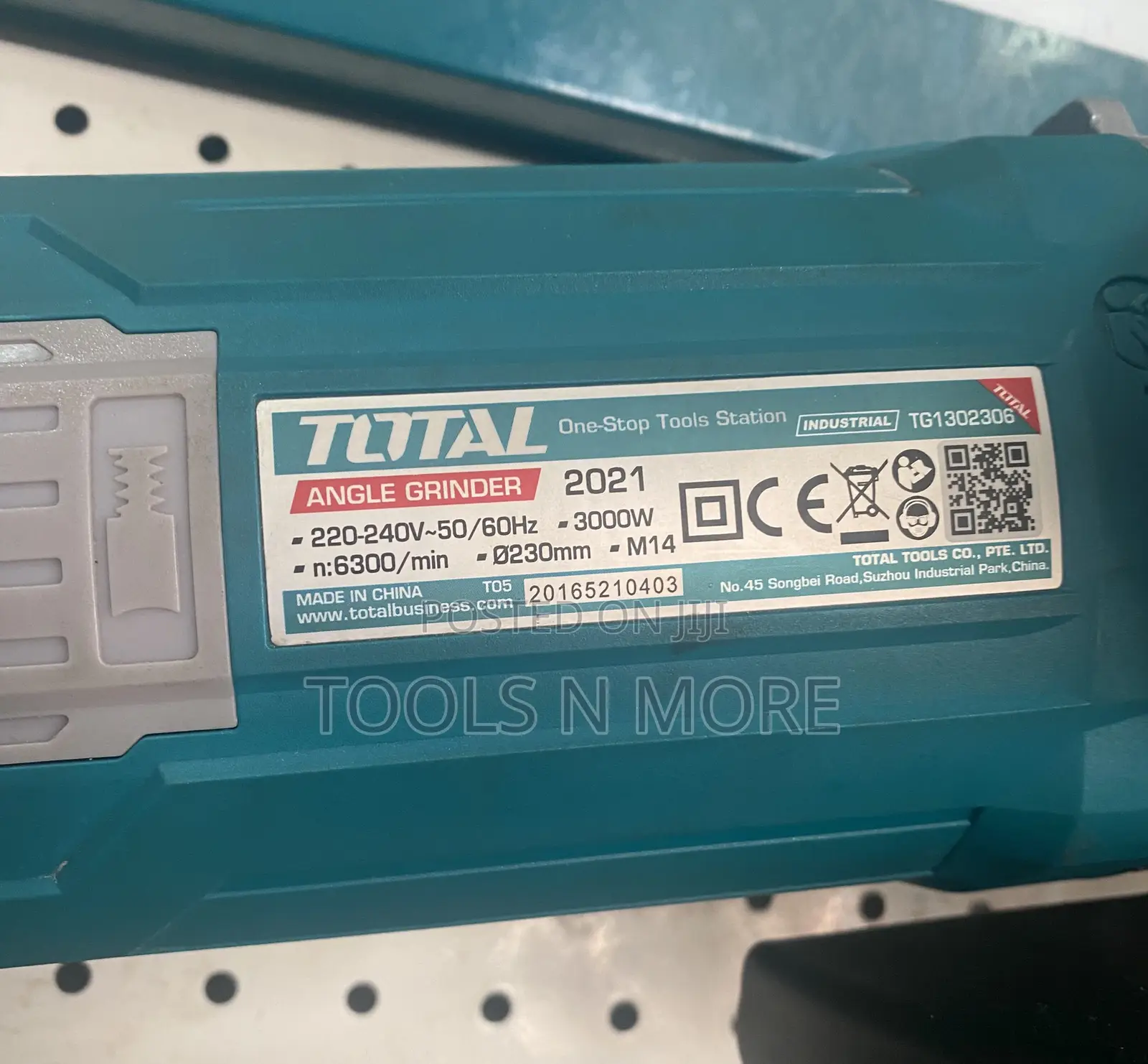 TOTAL Angle Grinder 3000W