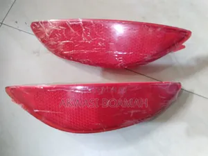 Hyundai Accent 2012/14 Bumper Reflector Pair