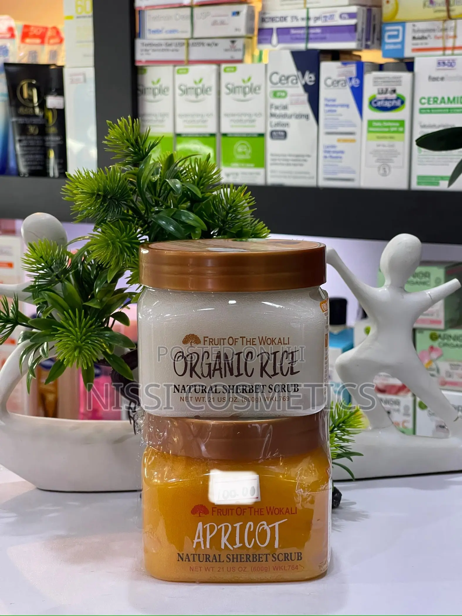 Fruit of Wakali Body Scrub