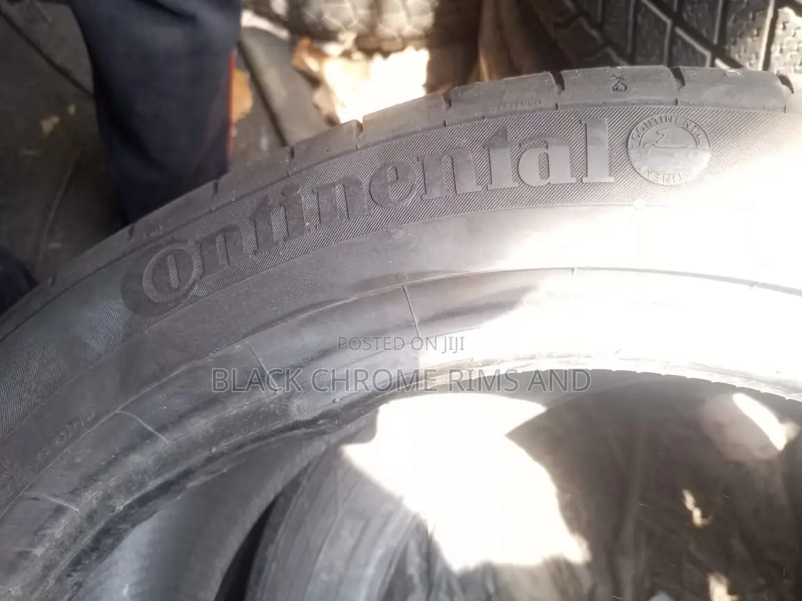 245/40/19 Continental 4 Set