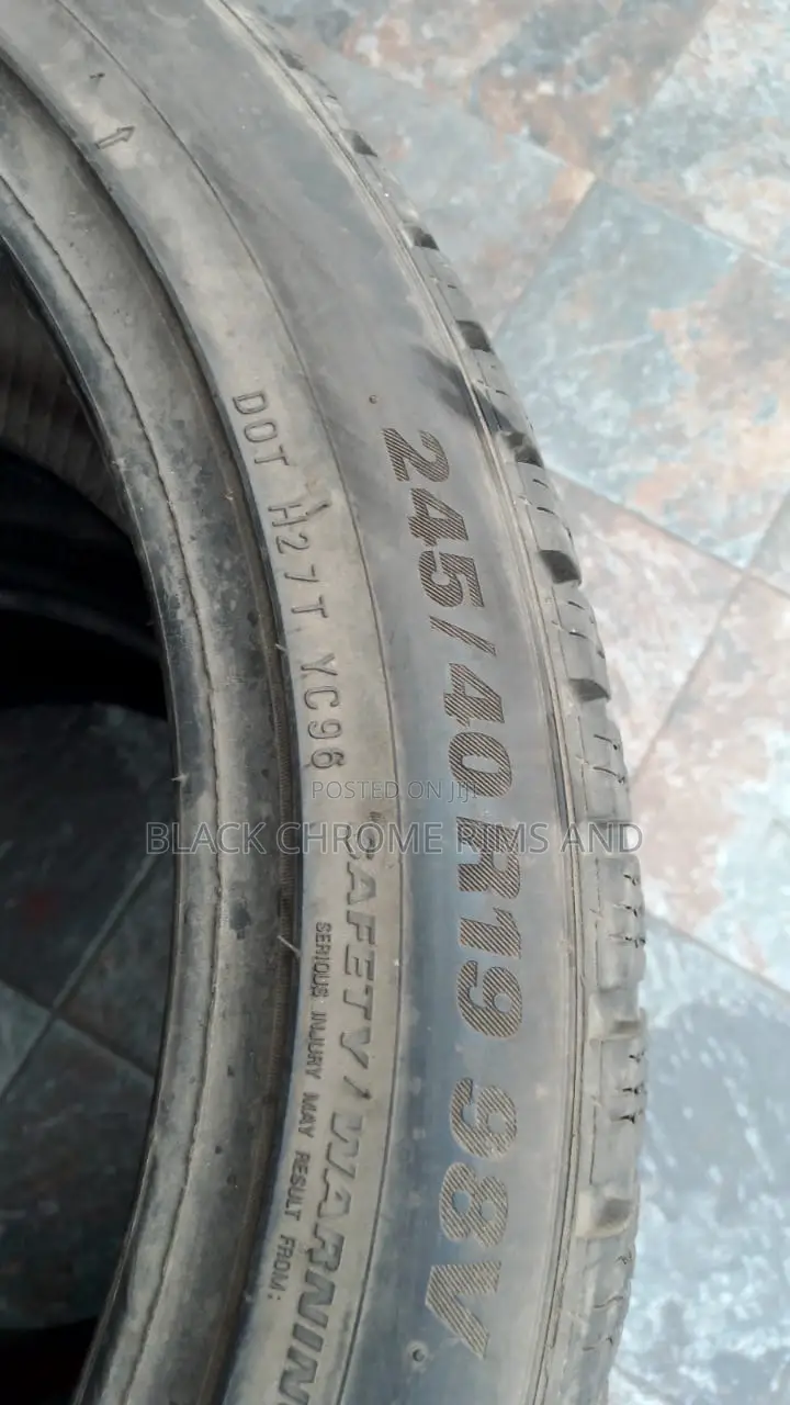 245/40/19 Continental 4 Set