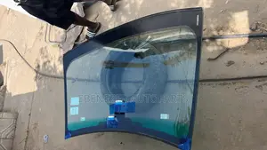 Range Rover Evoque Windshield