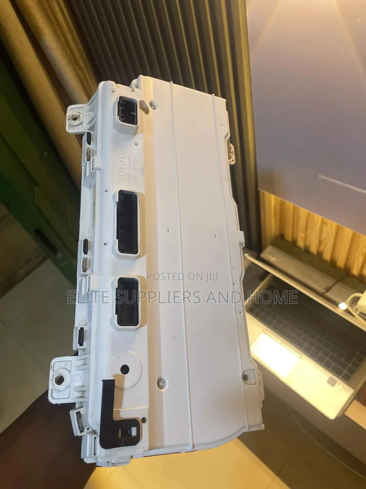 Toyota Hilux Panel/Meter Board