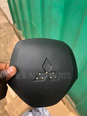 Outlander 2015-2020 Airbag Cover