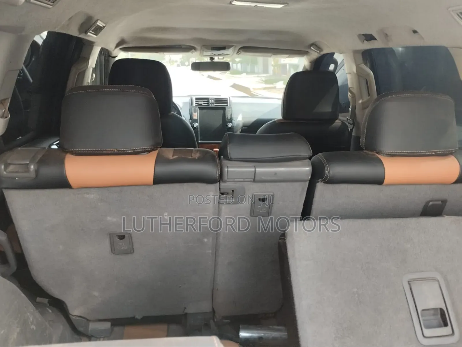 Toyota Land Cruiser Prado 2013 Gray