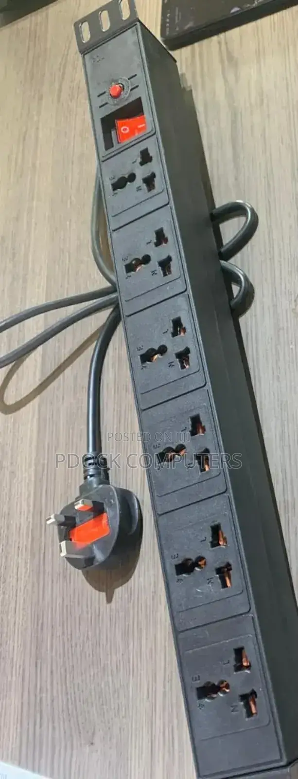 6way Power Distribution Unit, Plastic