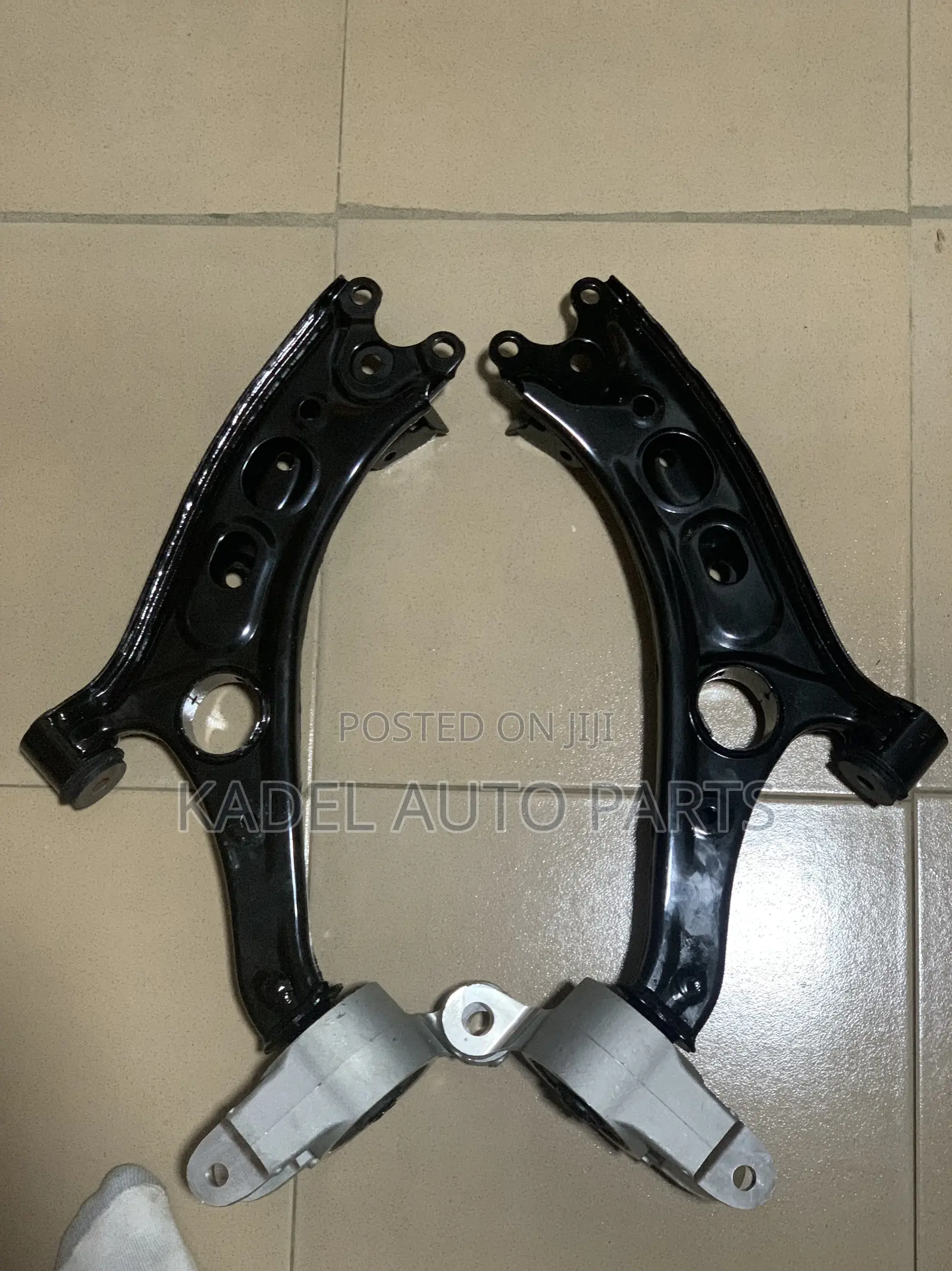 Honda Hr-v 2024 Control / Lower Arm