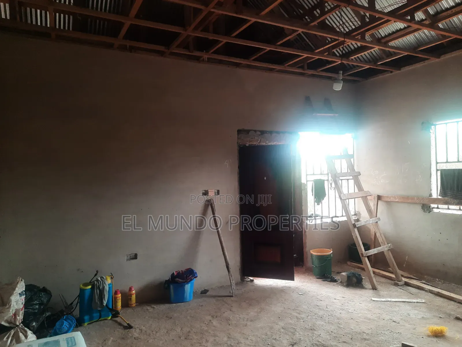 4bdrm Apartment in Atwima Yabi, Kumasi Metropolitan for sale