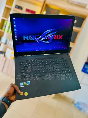 Laptop Asus ROG Strix G17 16GB Intel Core I7 SSD 1.5T