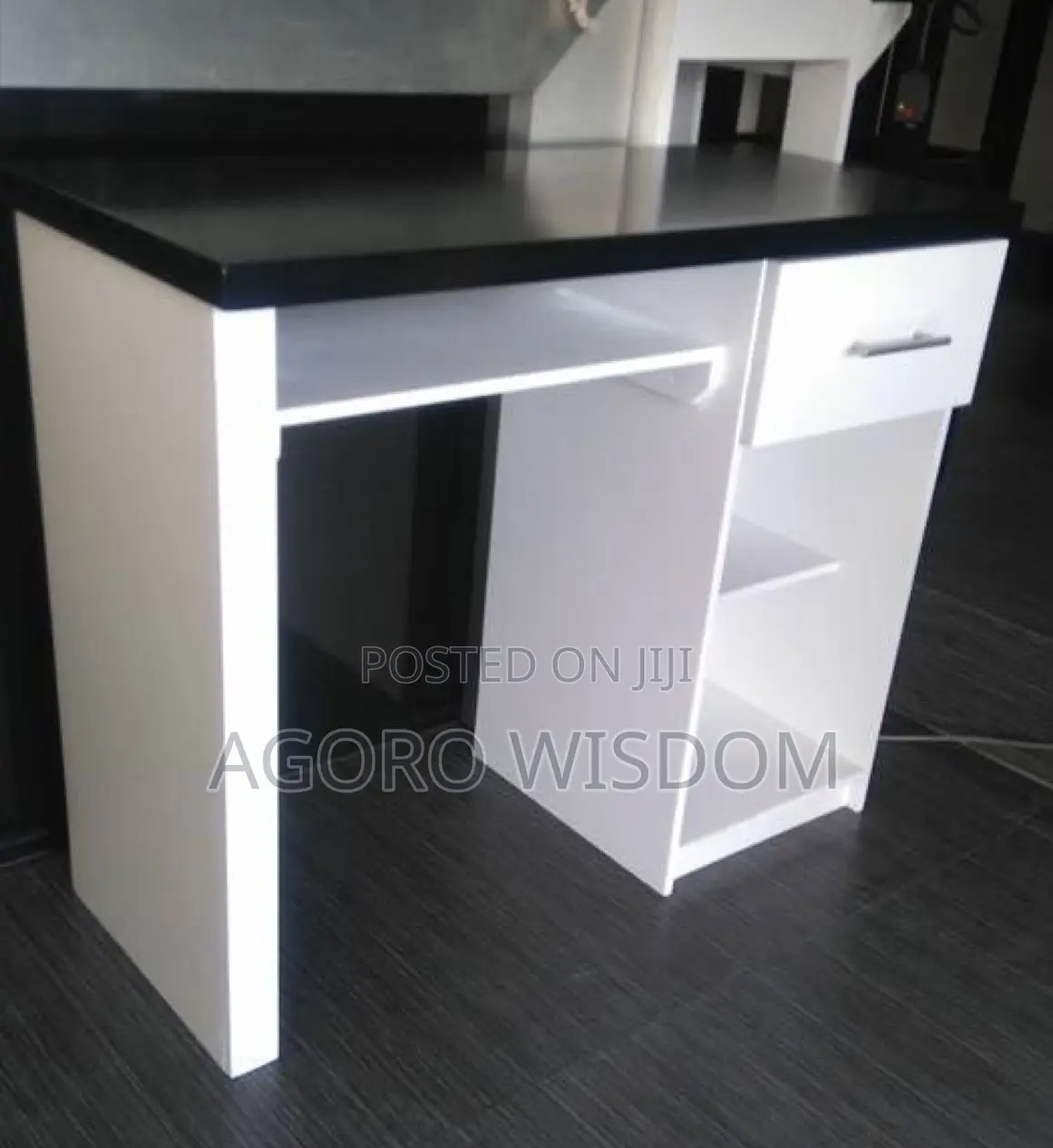 It's Available Table