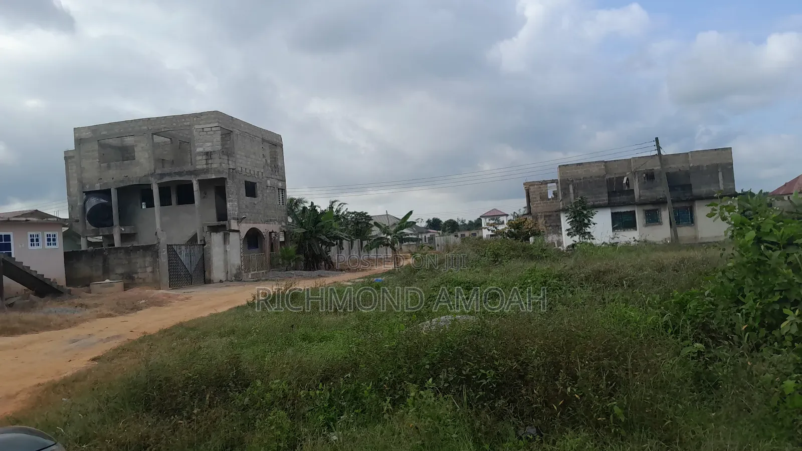 Plot for Sale at Race Course Down
