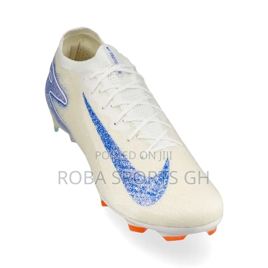 Nike Air Zoom Mercurial Vapor XVI FG Soccer Boot