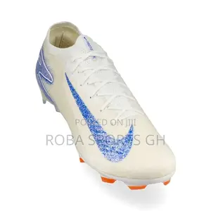 Nike Air Zoom Mercurial Vapor XVI FG Soccer Boot