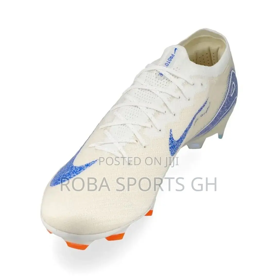 Nike Air Zoom Mercurial Vapor XVI FG Soccer Boot
