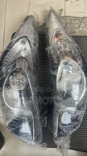 Hyundai Elantra Headlight 2010,2011,2012,2013,2014,2015,2016