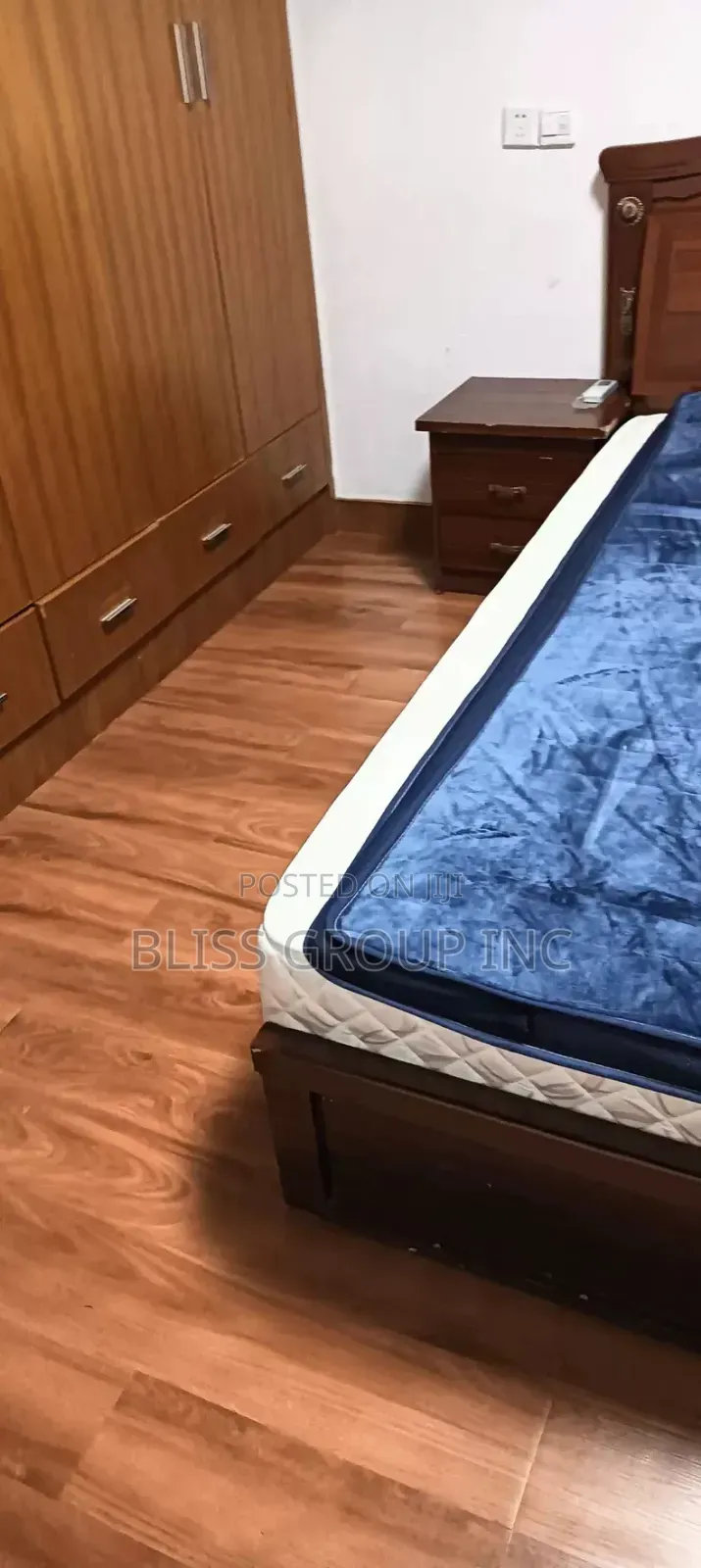 Modern Vinyl Floor Tile 5sqm Box.