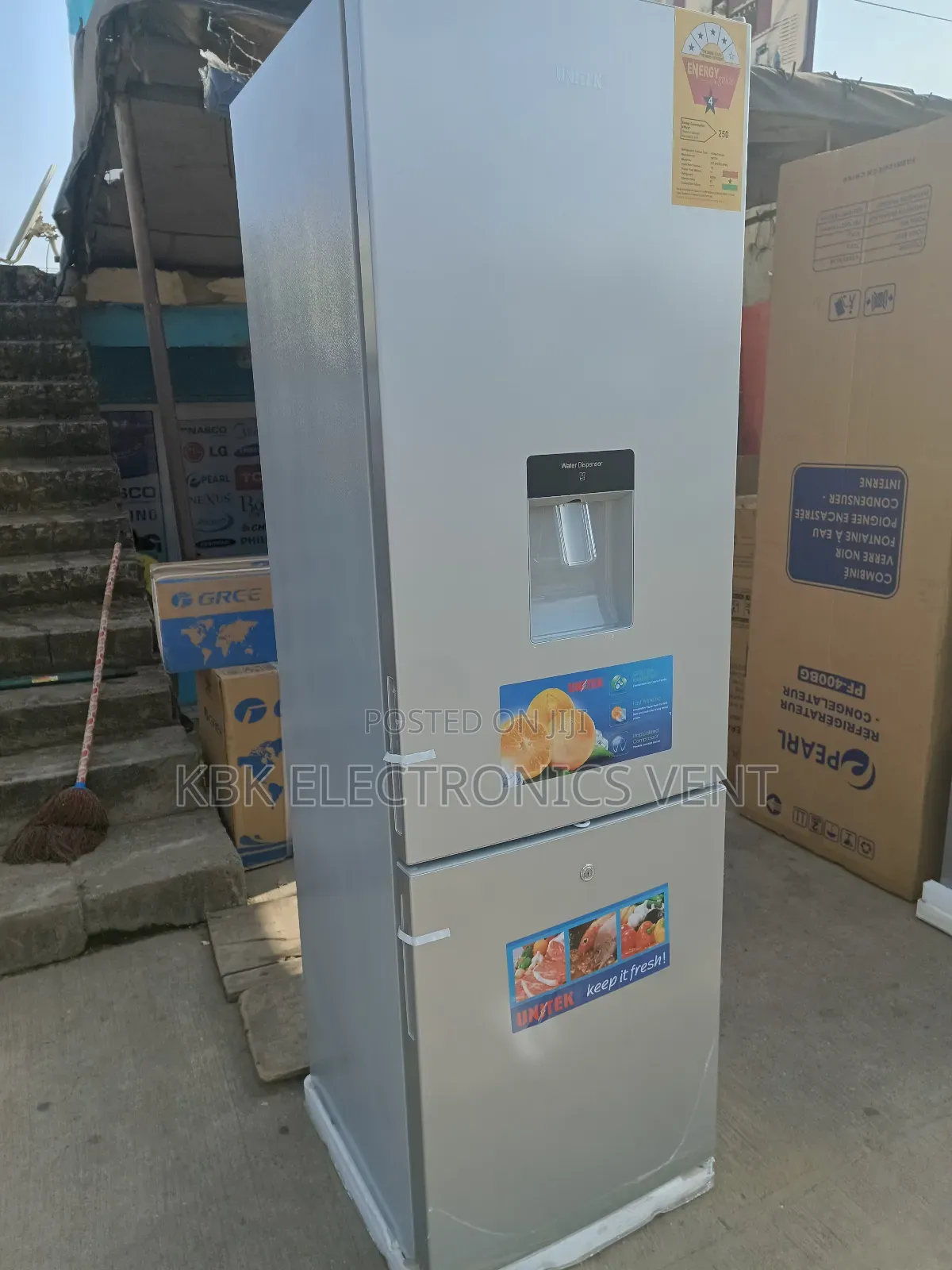 Unitek 265ltr Refrigerators Water Dispenser