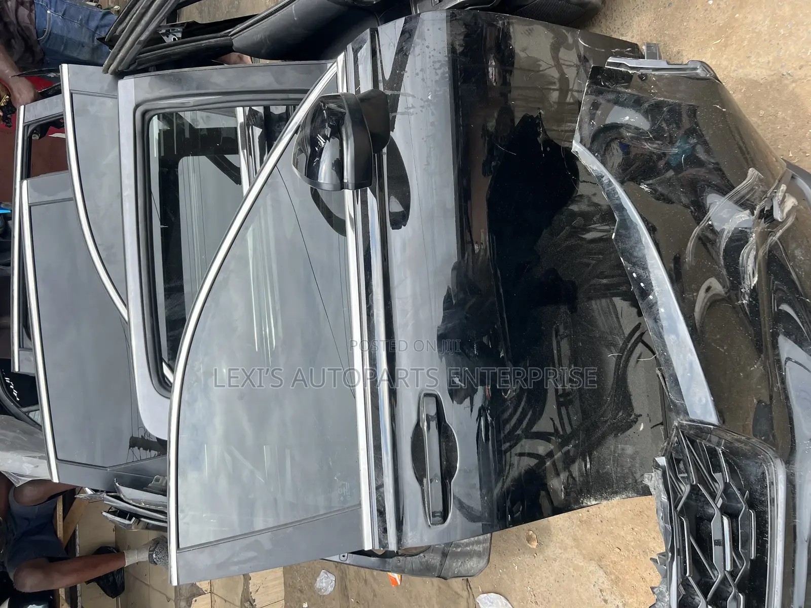 Honda CRV 2024 Doors