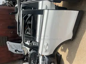 Honda CRV 2024 Doors