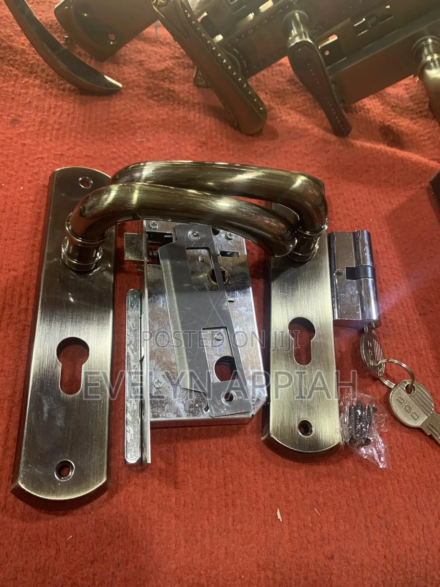 Aigo Small Lock