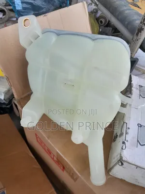 Mercedes Benz ML166 Reservoir Tank 2015-2016