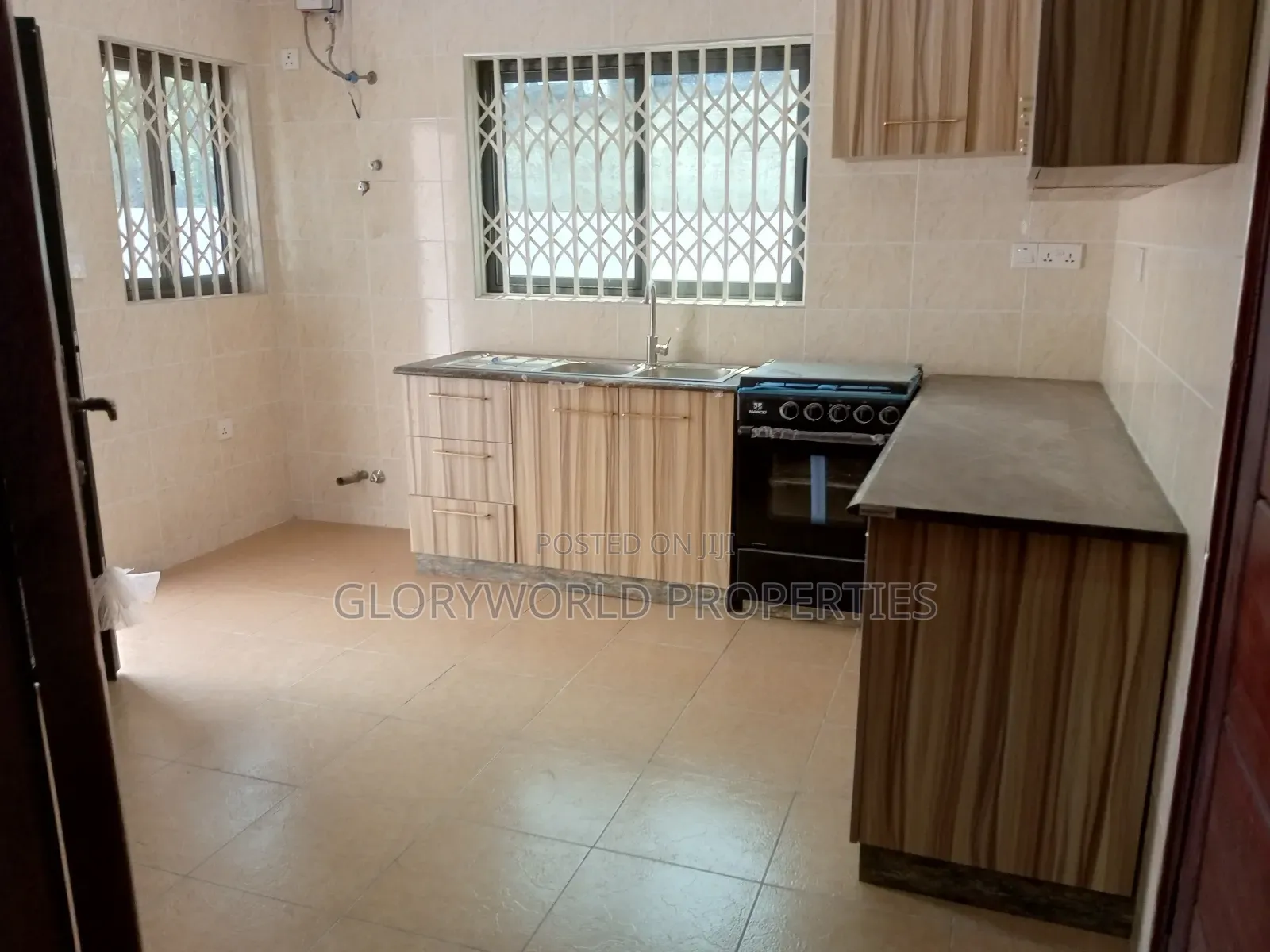 3bdrm House in Spintex for sale