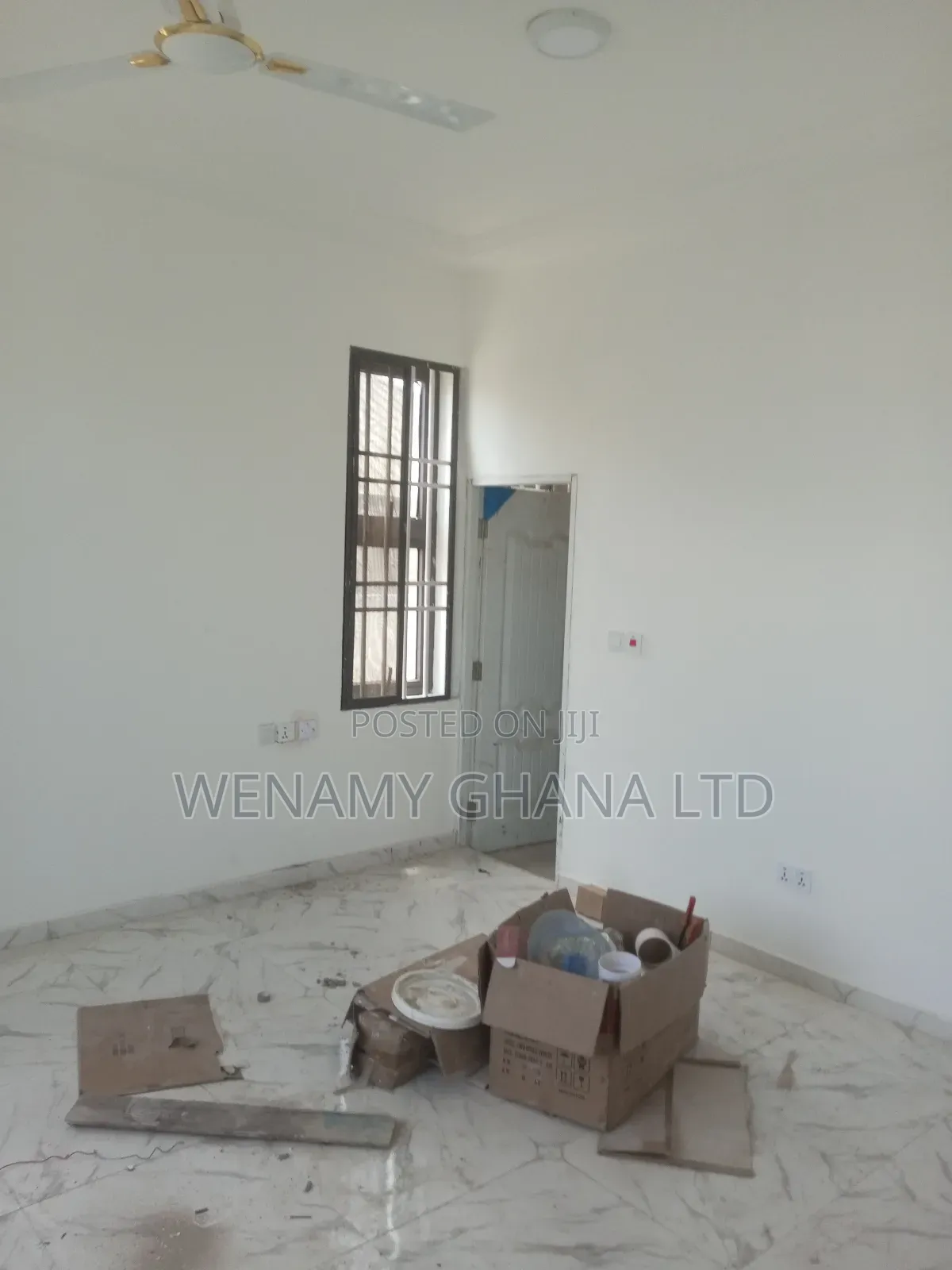 2bdrm Apartment in Community 25, Tema Metropolitan for rent