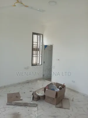2bdrm Apartment in Community 25, Tema Metropolitan for rent