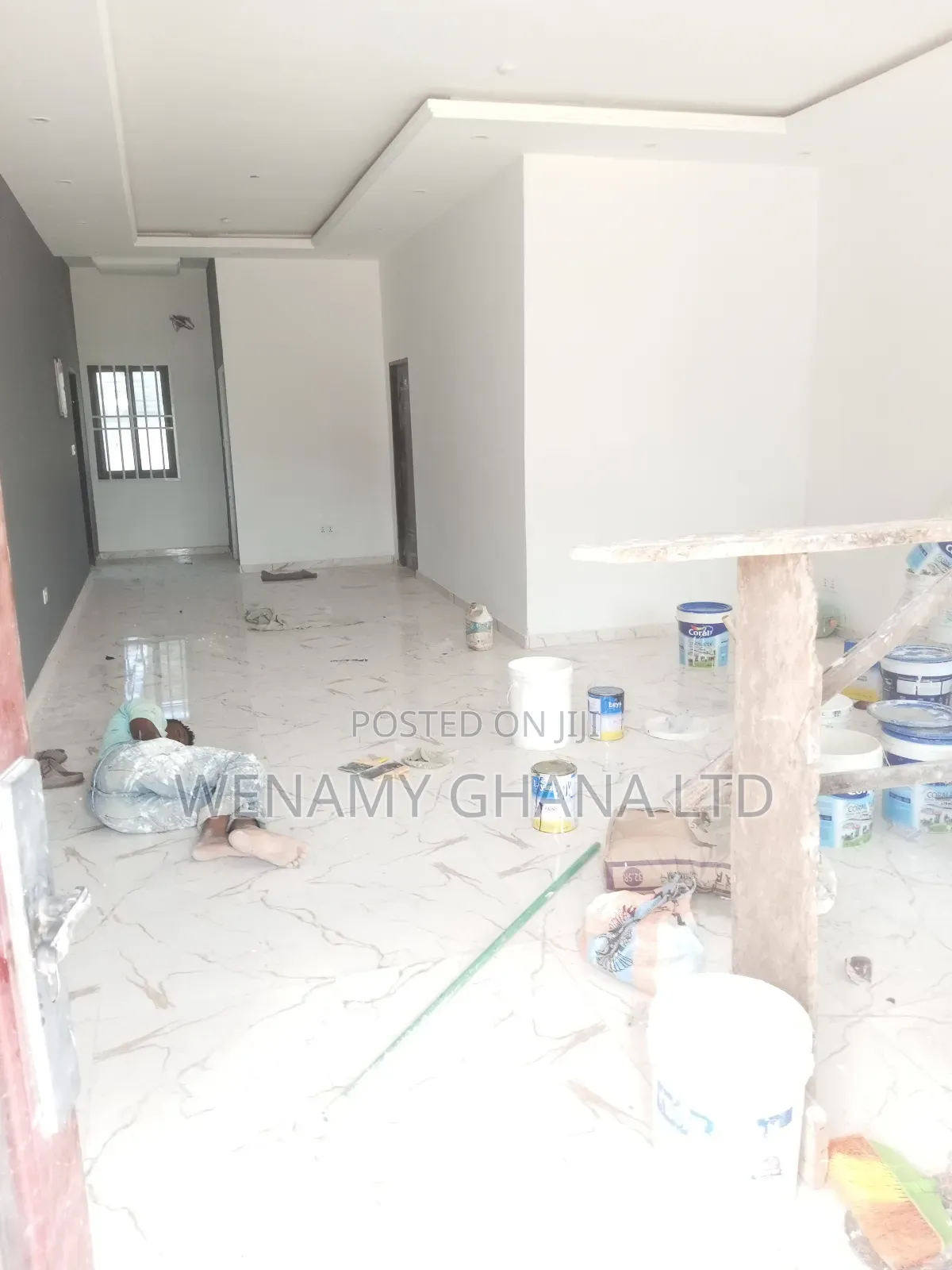 2bdrm Apartment in Community 25, Tema Metropolitan for rent