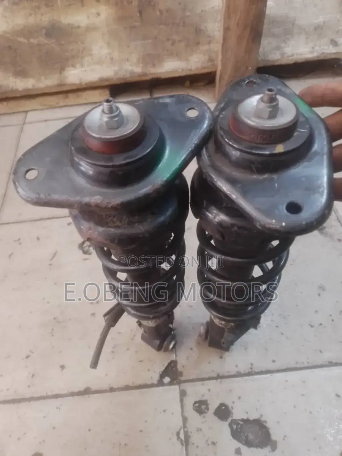 Mini Cooper Country Man Original Homeused Back Shocks
