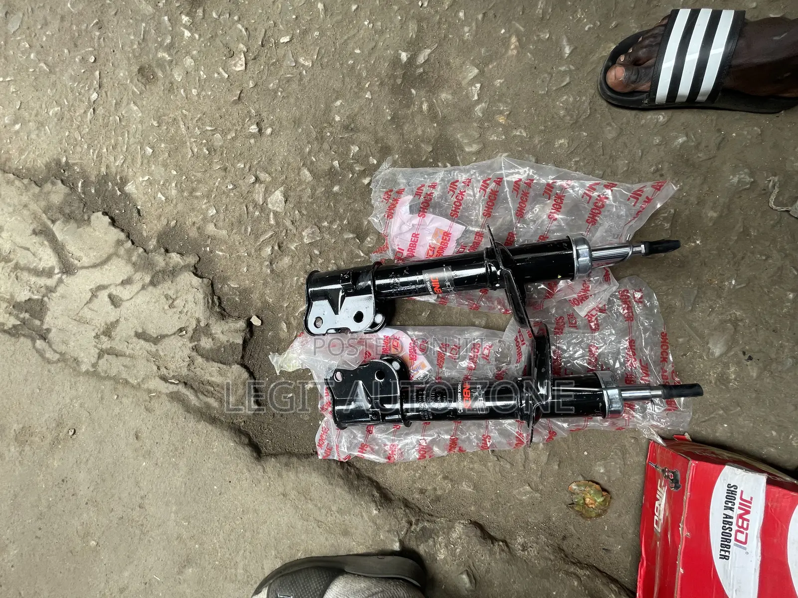 Santafe 2013,2014,2015 Front Shocks