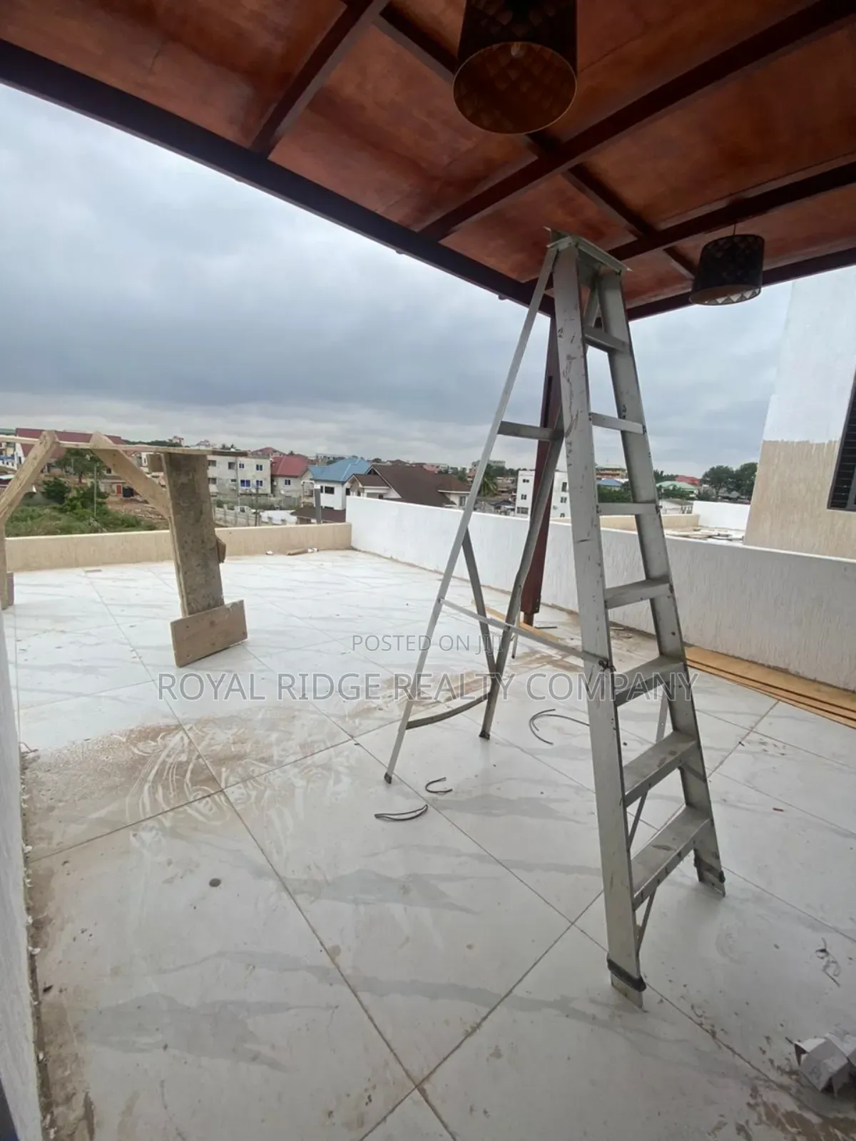 5bdrm House in East Legon Ogbojo, Accra Metropolitan for sale