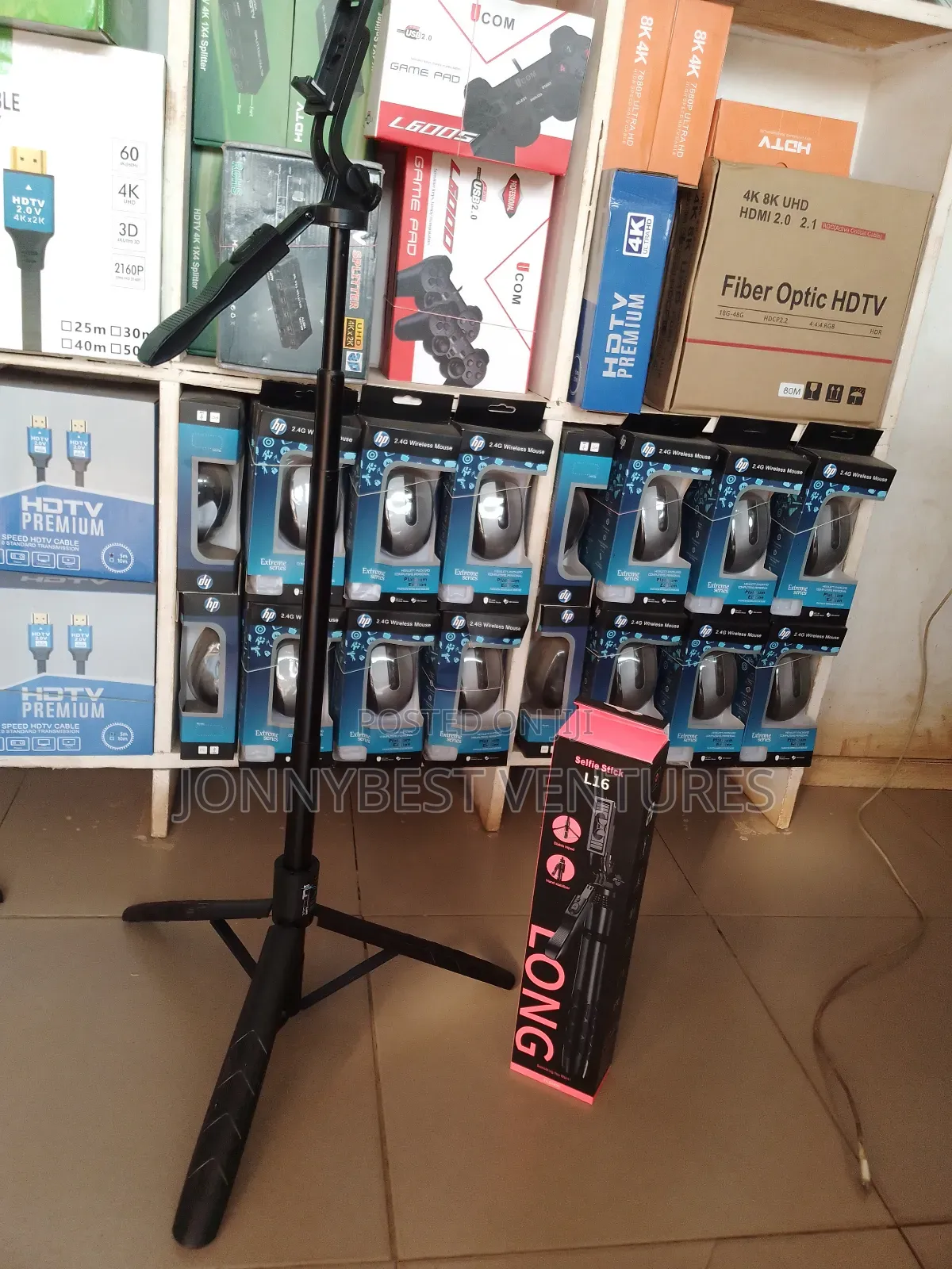 Brand New L16 Selfie Stick Phone Stand