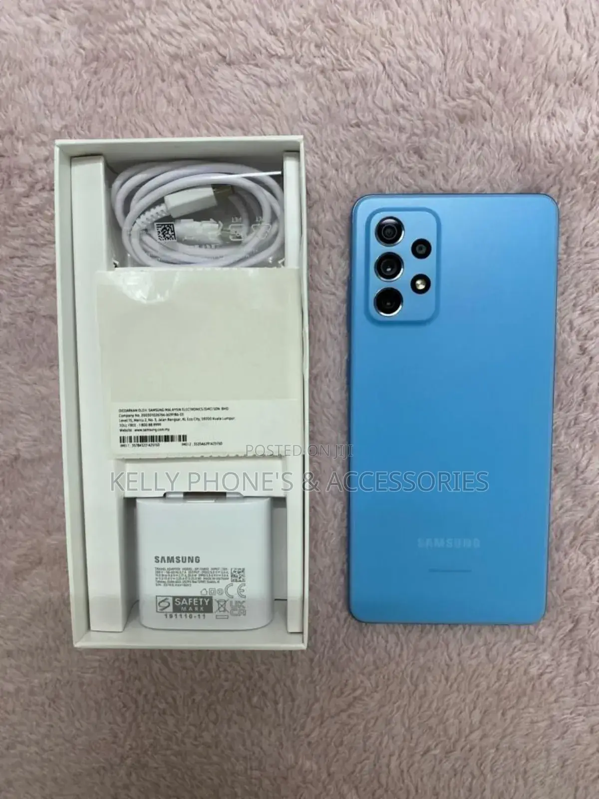 New Samsung Galaxy A72 5G 128 GB Blue