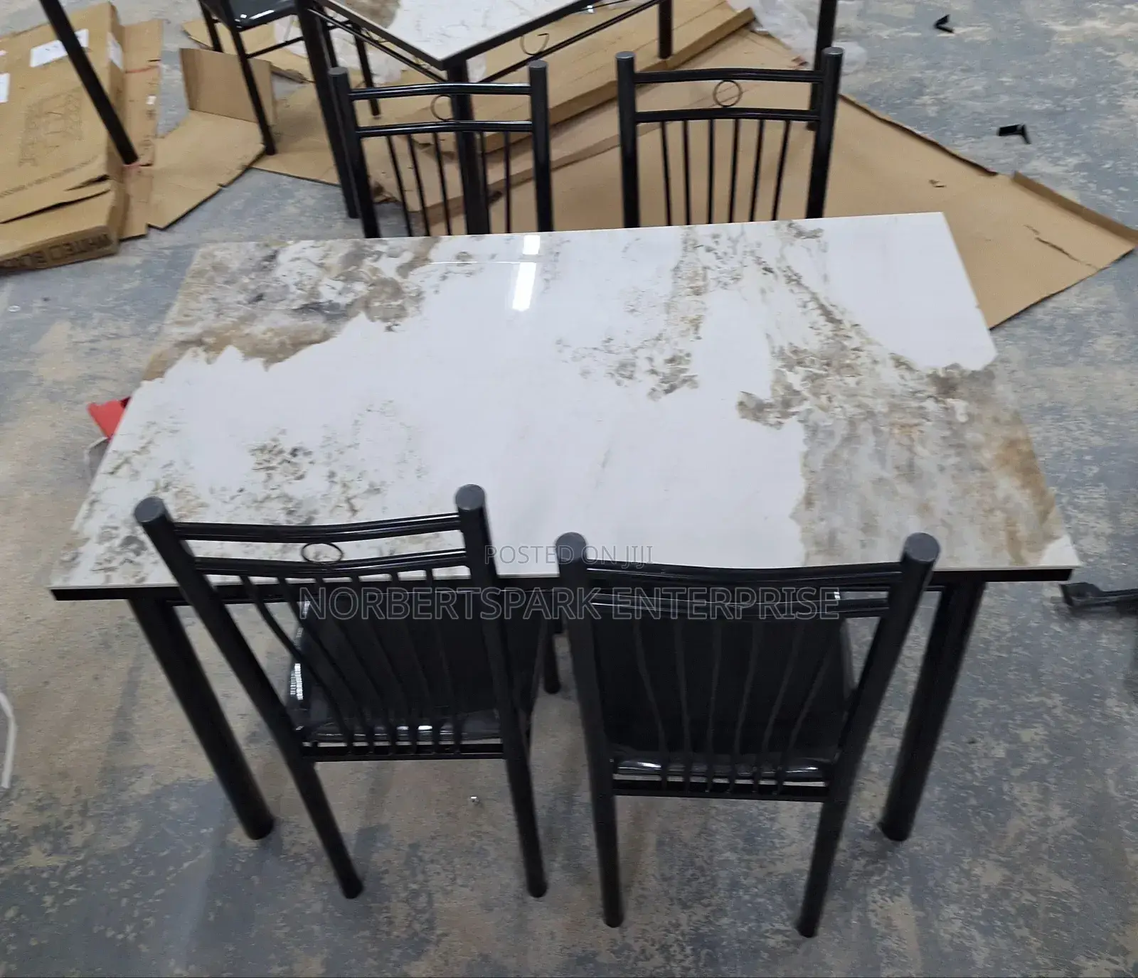 Dining Set(4 Chairs)