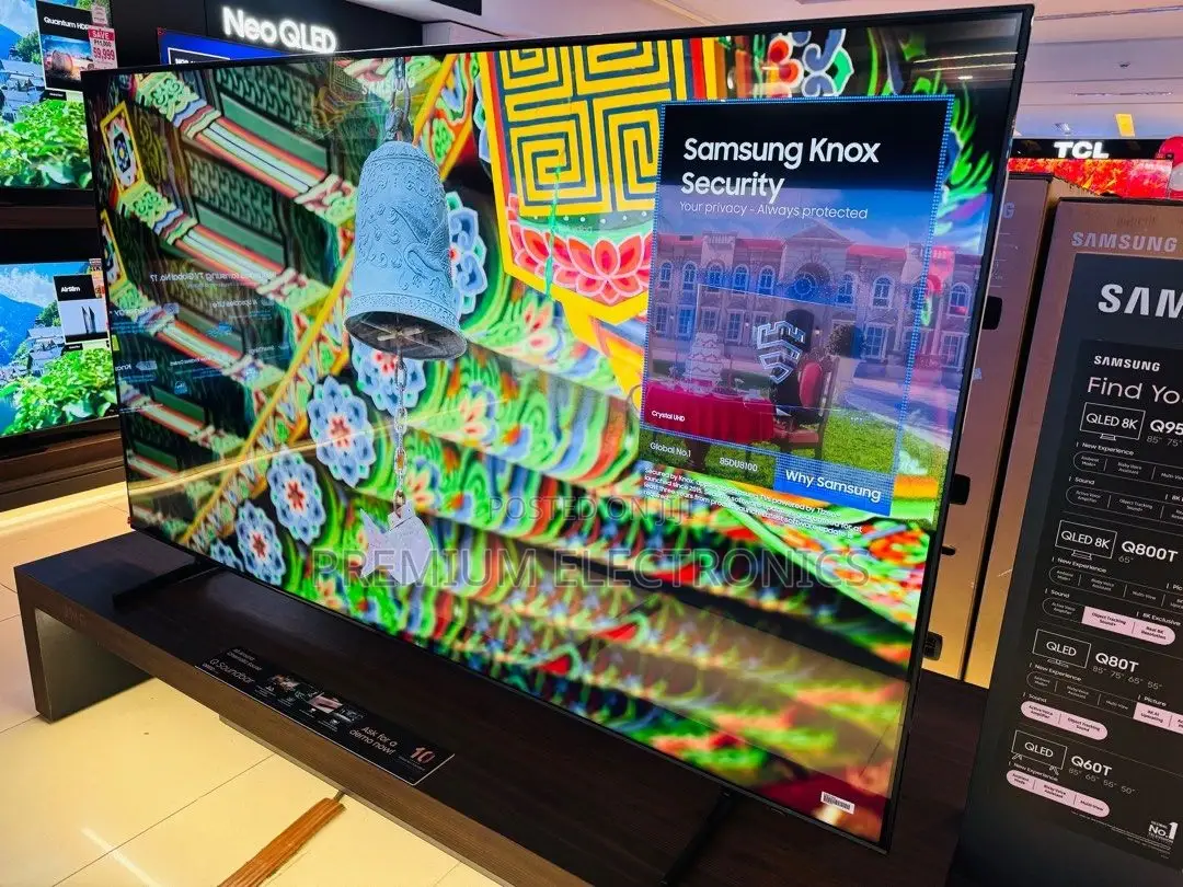 Sasamsung 98" Crystal Uhd Series 9 Model 98du9000