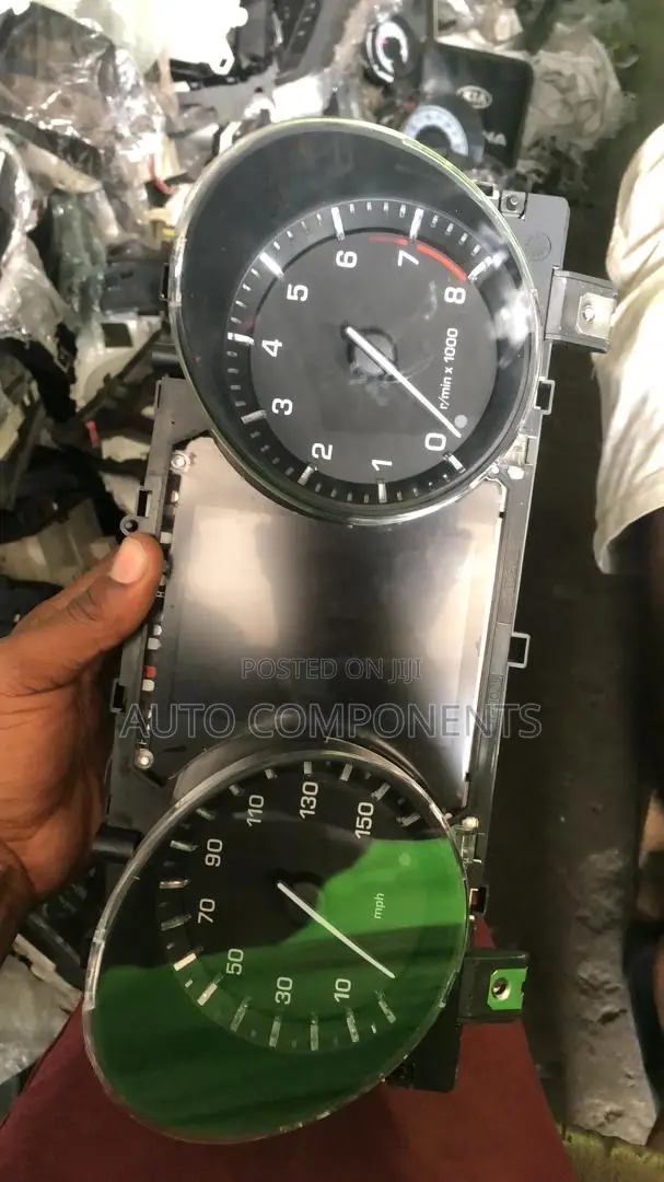 Range Rover Evoque 2012 - 2017 Dashboard Speedometer