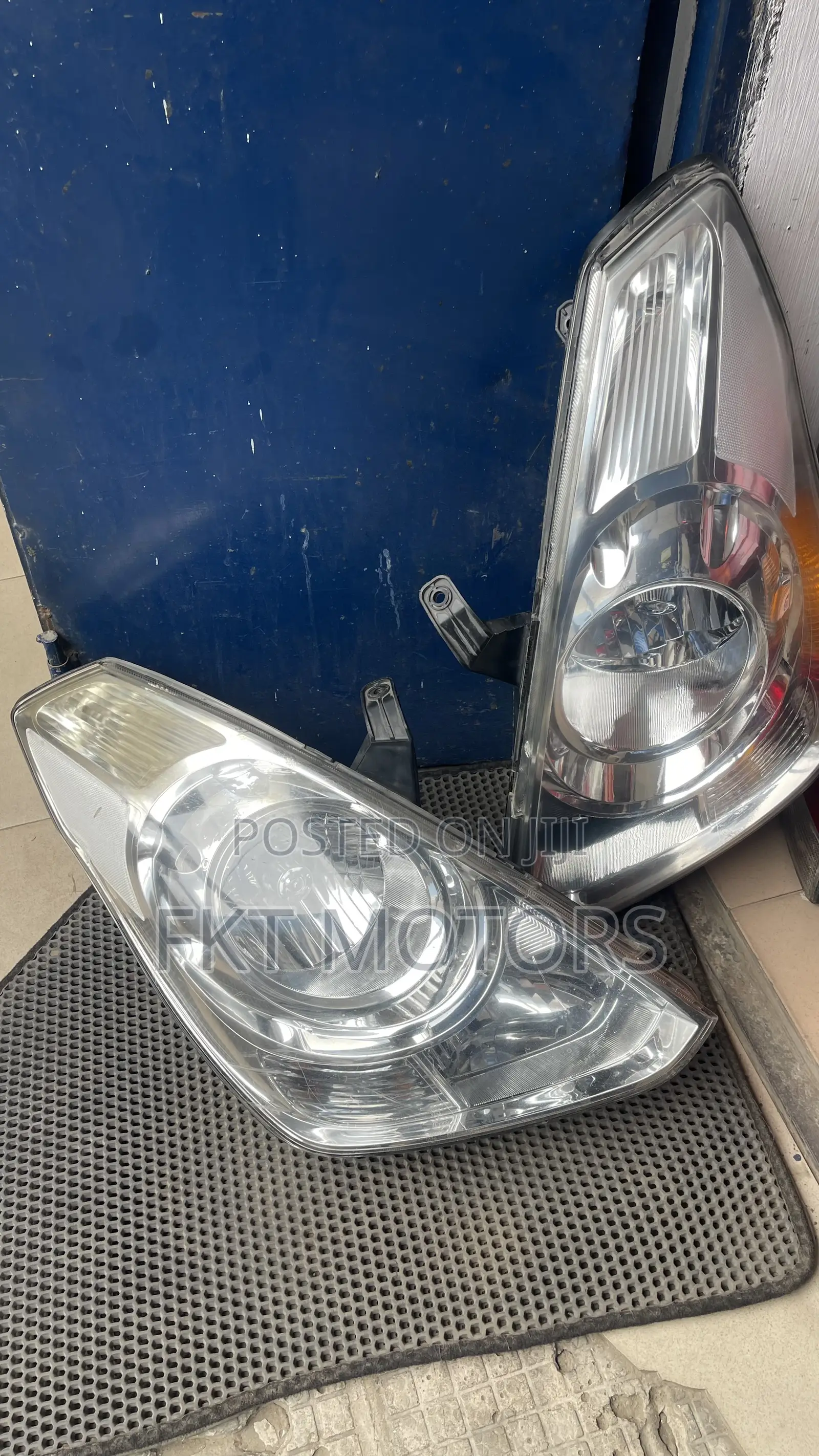 Hyundai H1/Starex Headlight and Taillight