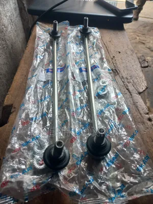 Vitz/Yaris/Belta Link Bar Pair